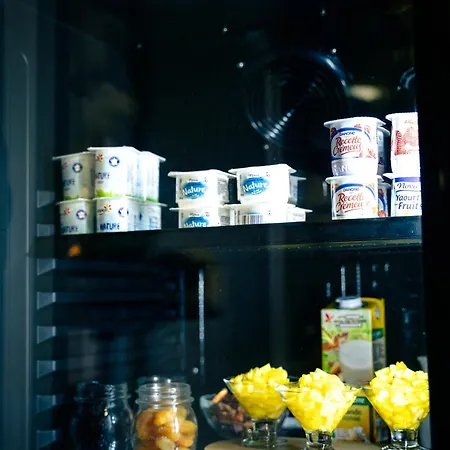 Les Commercants Отель Клермон-Ферран