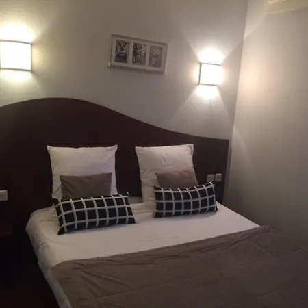 Les Commercants 2* Clermont-Ferrand