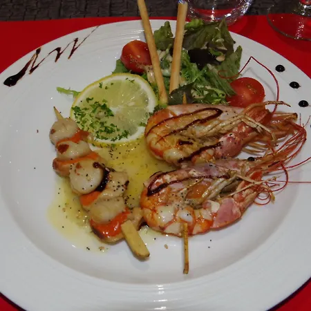 Les Commercants Hotell Clermont-Ferrand