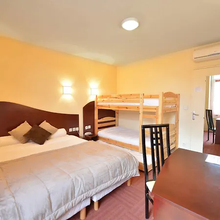 Les Commercants Hotell