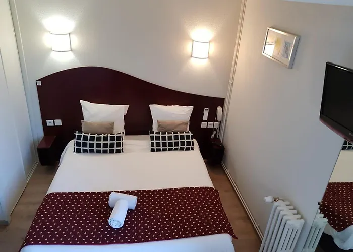 Les Commercants 2* Clermont-Ferrand