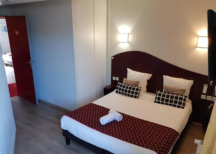 Les Commercants 2* Clermont-Ferrand