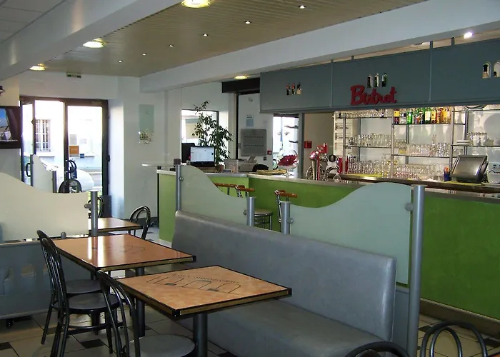 Hotel Les Commercants 2*