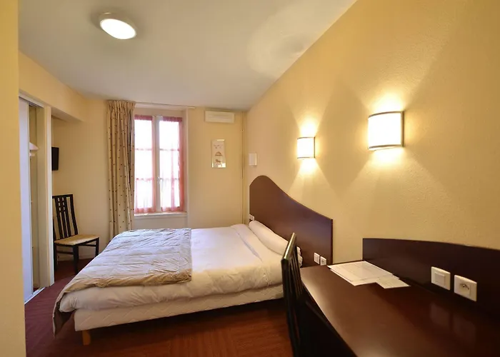 Hotel Les Commercants Clermont-Ferrand